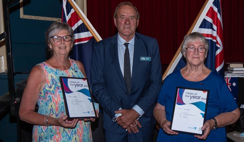 Citizens-of-the-Year-Stawell-Raie-Gale-and-June-Raeburn-with-Mayor-Cr-Tony-Driscoll.jpg