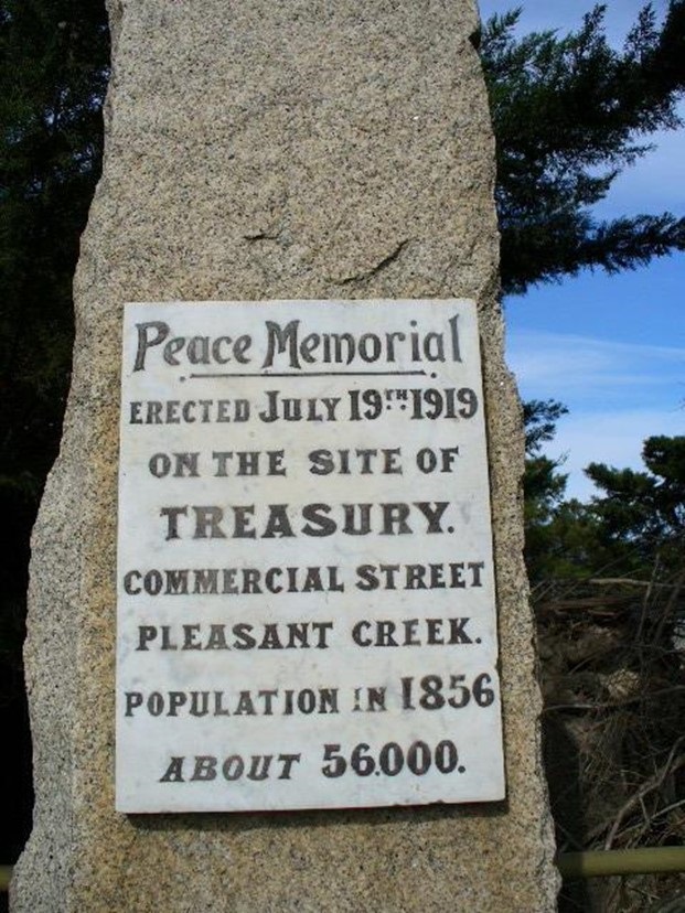 Plaque, Peace Memorial, Grampians Road, Pleasant Creek.jpg