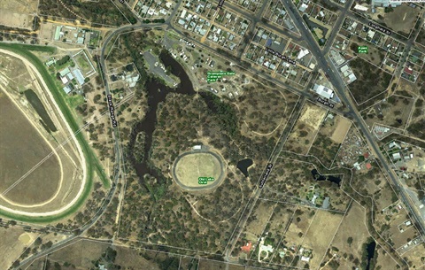 Old Lake Oval - Stawell.jpg