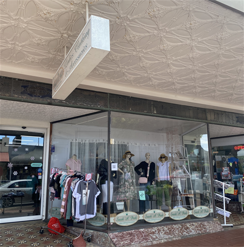 Sneek A Peak After 1 cropped